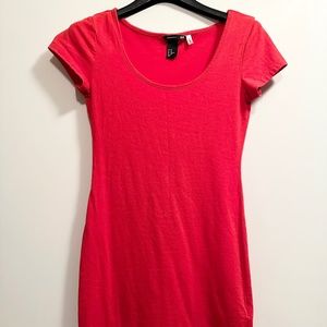 New H&M Red Short Sleeve Dress XS